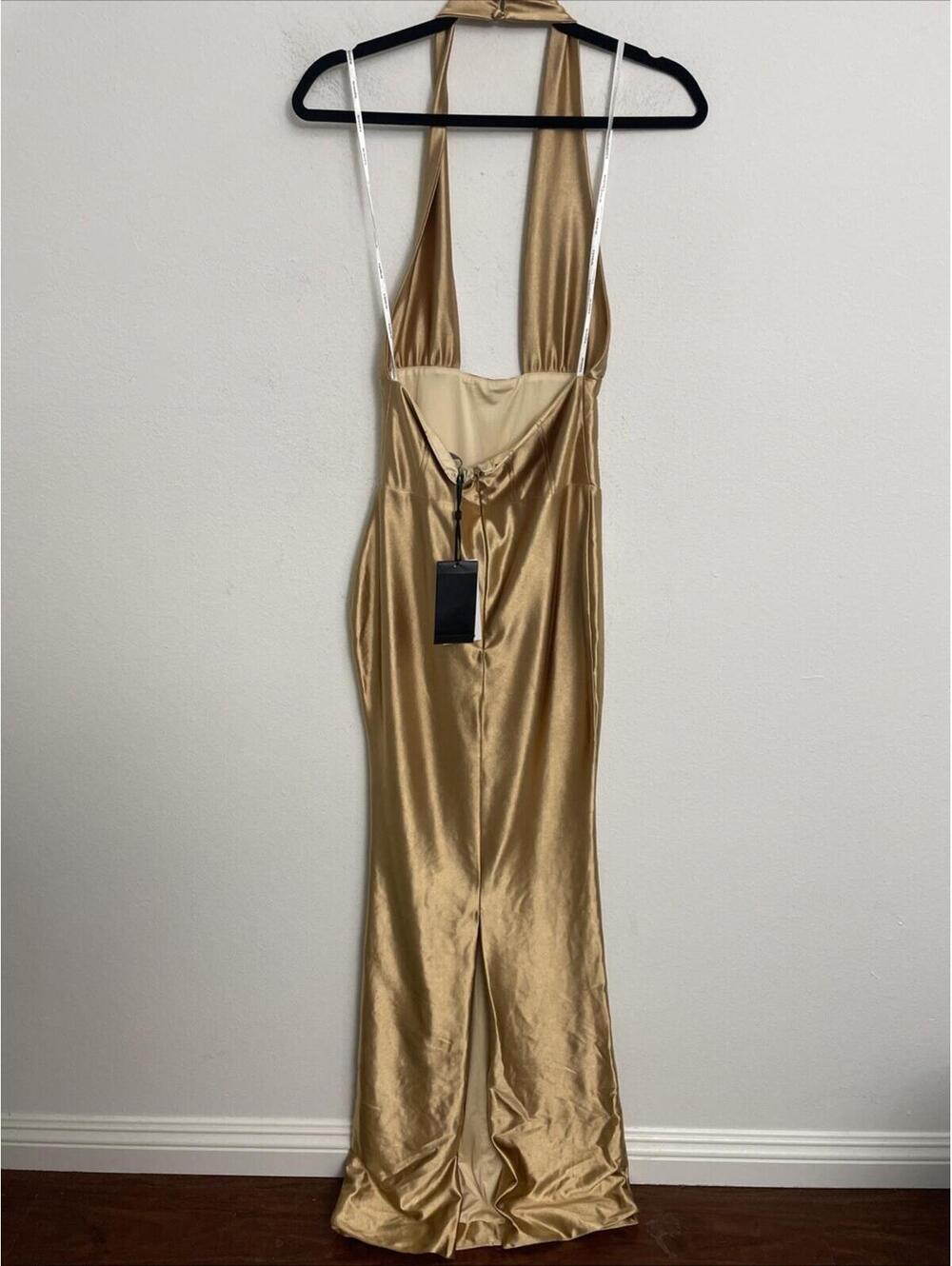 Retrofete Gold Metallic Halter Gown - Picture 5 of 12